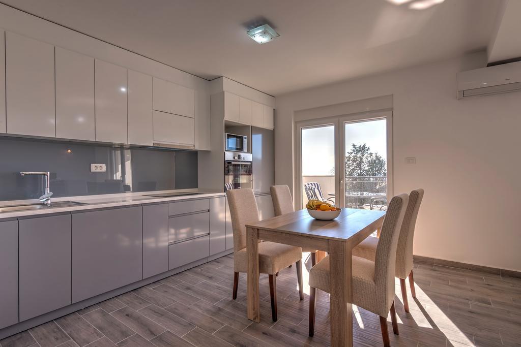 Villa Sandy Apartments Tivat Kültér fotó