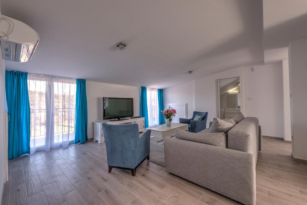 Villa Sandy Apartments Tivat Kültér fotó