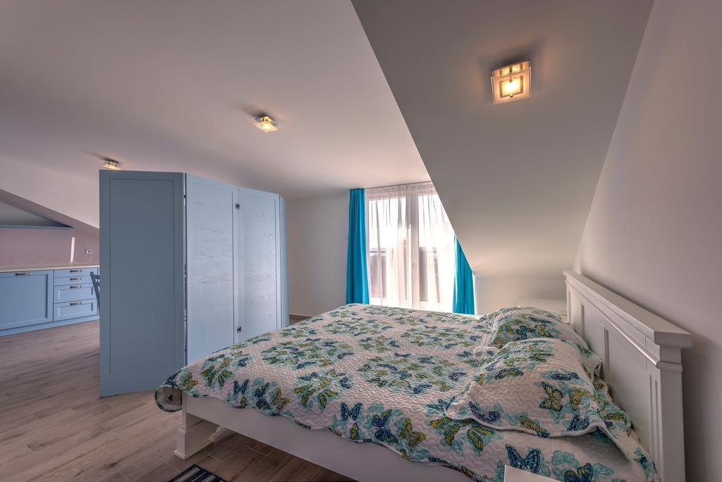 Villa Sandy Apartments Tivat Kültér fotó