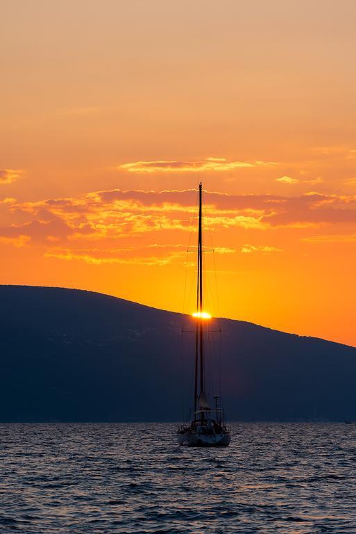 Villa Sandy Apartments Tivat Kültér fotó